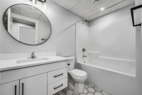 Bathroom Cabinets 