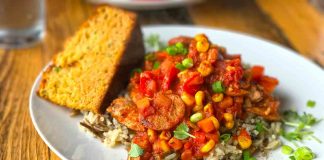 Little Red Market Café Little Red Market Cafe Mortlach Jumbalaya Corn bread