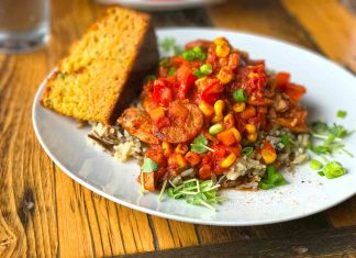 Little Red Market Café Little Red Market Cafe Mortlach Jumbalaya Corn bread