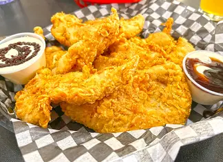 A Culinary Delight at Deja Vu Cafe: A Hidden Gem in Downtown Moose Jaw deja-vu-cafe-chicken-strips-fingers-moose-jaw-restaurant